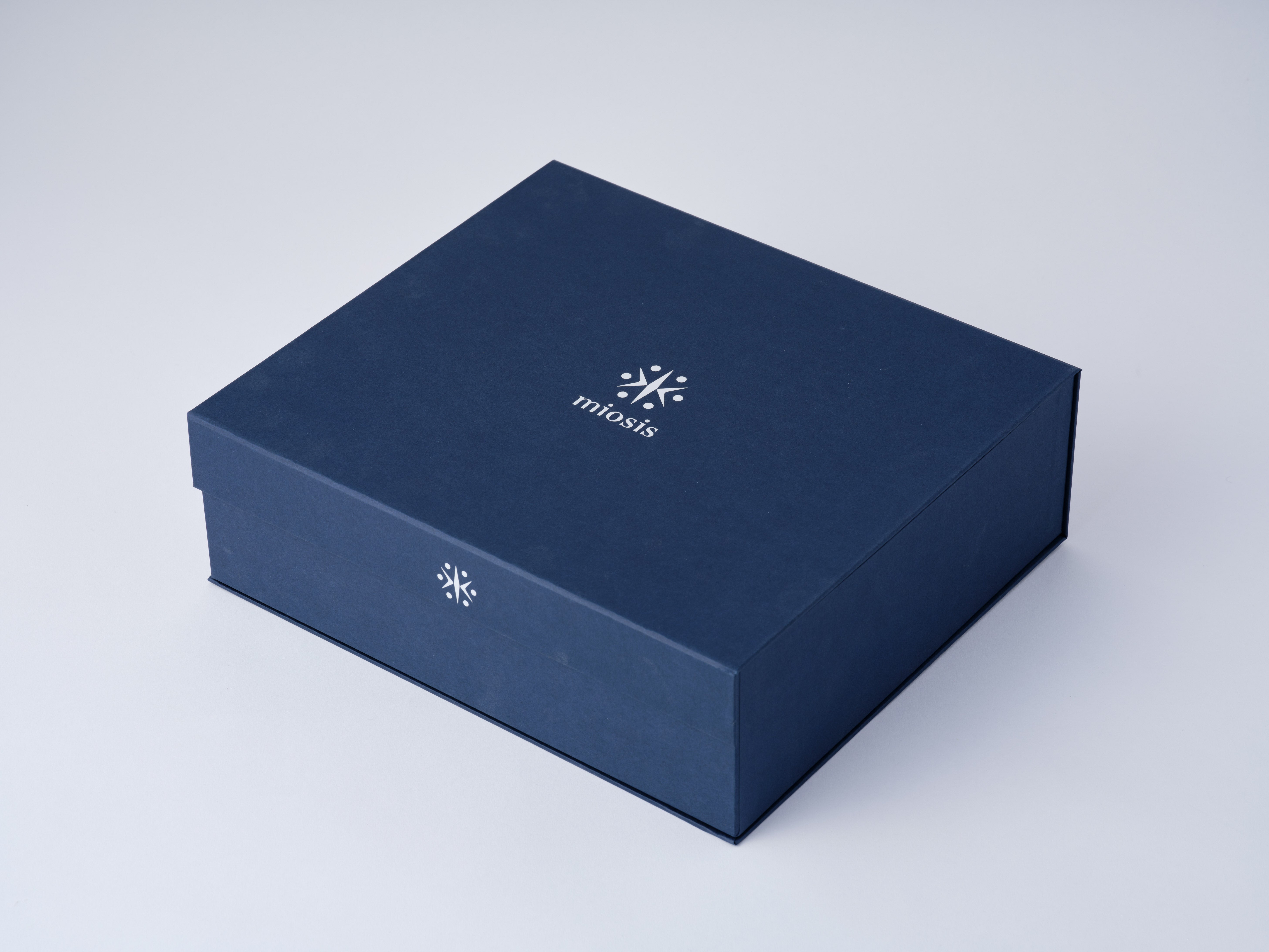 [法人向け] miosis/ミオシス ギフトBOX 【オリジナルキャップ/ラベル制作込(20箱以上〜)・滝/月の2本とオリジナルグラス入り】 584ml×2本 ※版代は別途
